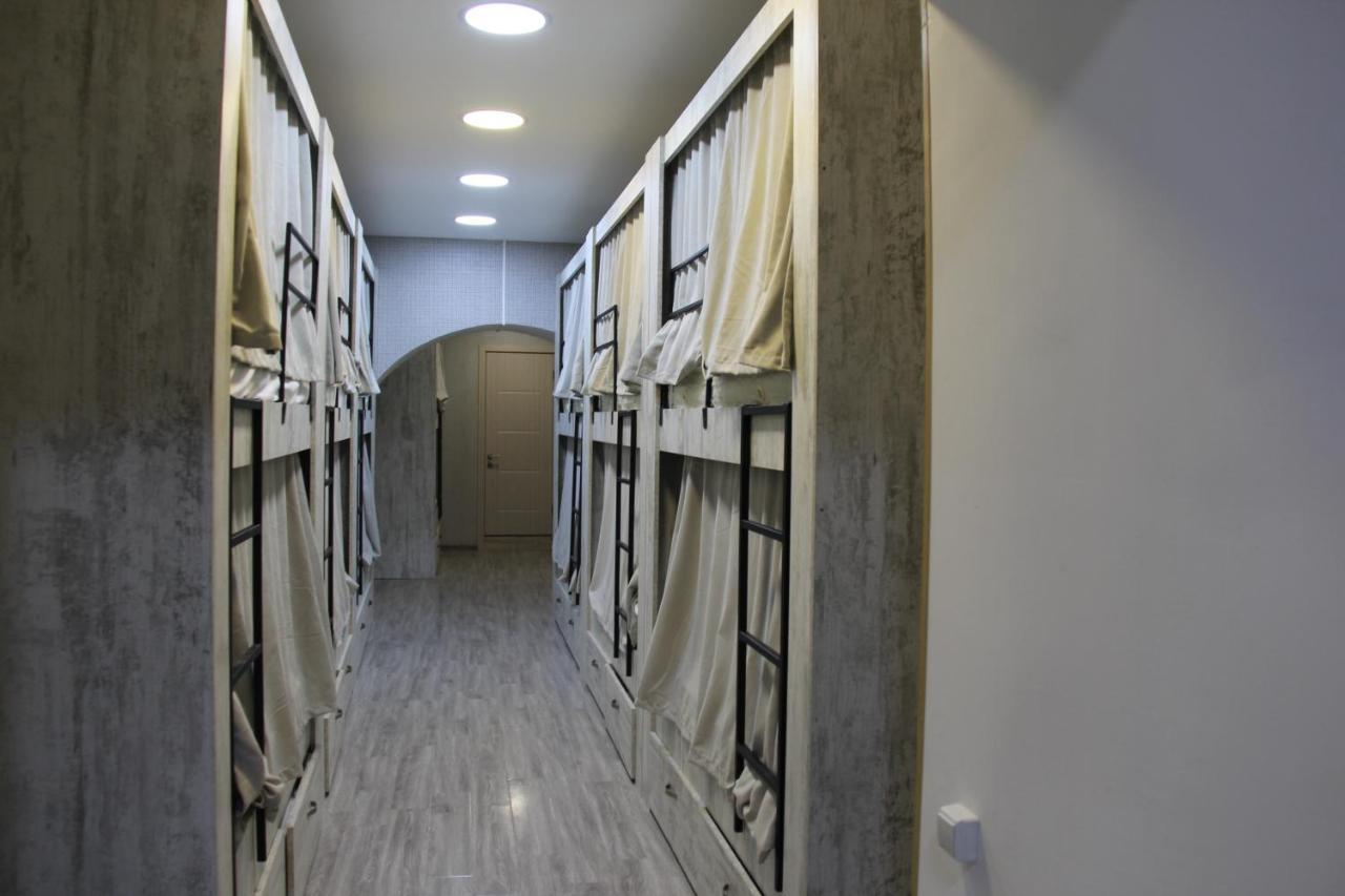 Blossom Hostel Updated ! Обновлено !!! City Center! Perfect Order!!! Snow-White Bed Linen!!! Идеальный Порядок!!! Белоснежное Постельное Белье!!! Центр Города !!! Tiflis Dış mekan fotoğraf