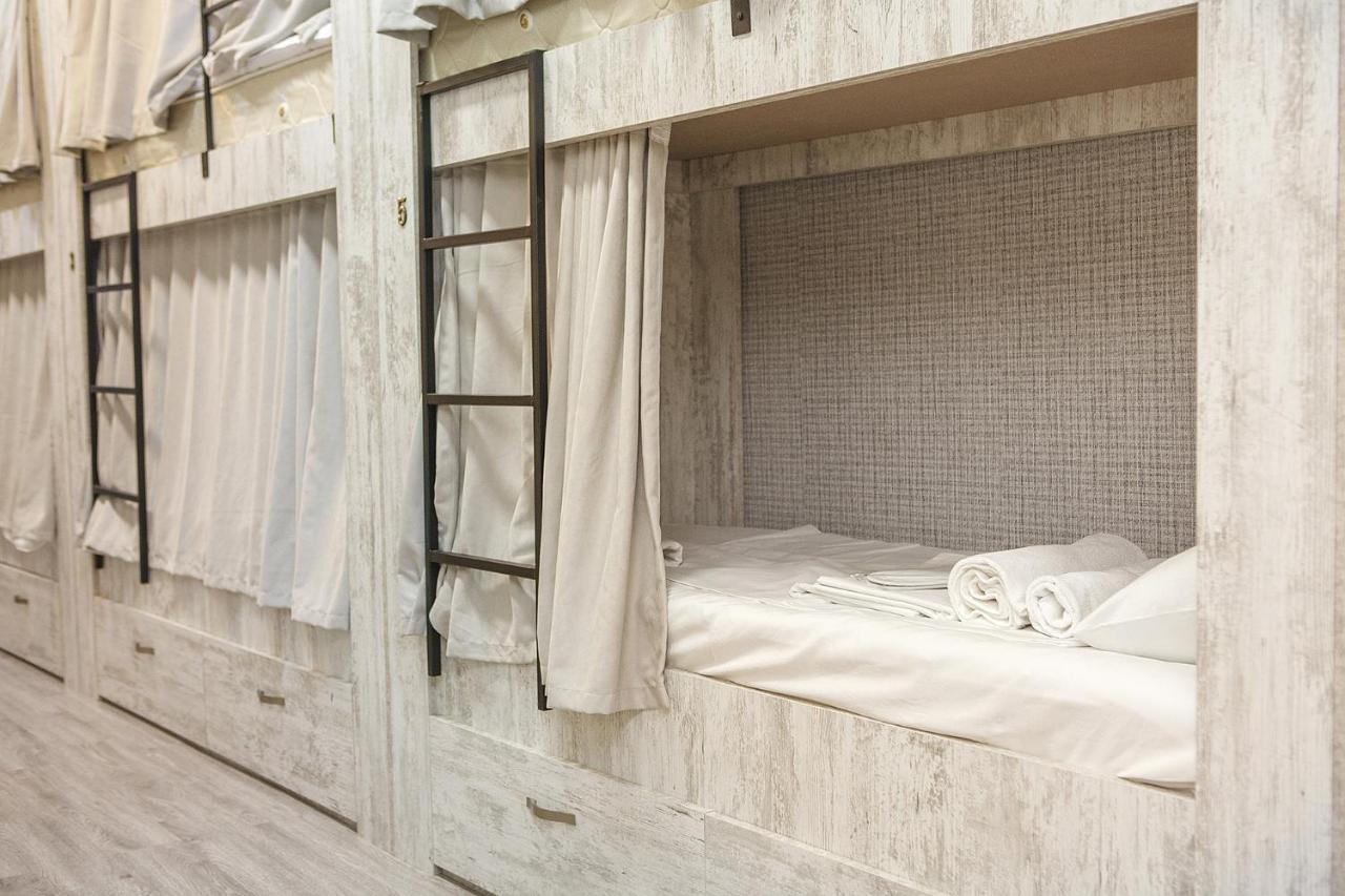 Blossom Hostel Updated ! Обновлено !!! City Center! Perfect Order!!! Snow-White Bed Linen!!! Идеальный Порядок!!! Белоснежное Постельное Белье!!! Центр Города !!! Tiflis Dış mekan fotoğraf