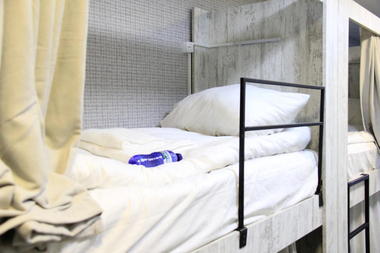 Blossom Hostel Updated ! Обновлено !!! City Center! Perfect Order!!! Snow-White Bed Linen!!! Идеальный Порядок!!! Белоснежное Постельное Белье!!! Центр Города !!! Tiflis Dış mekan fotoğraf